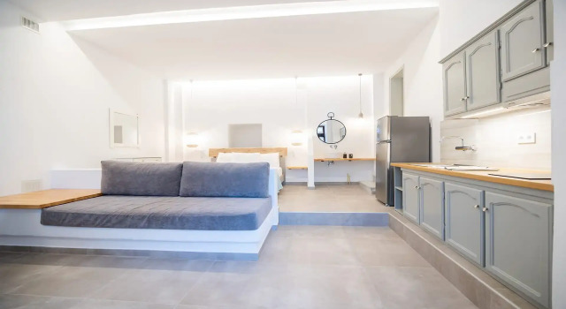 Полулюкс Deluxe Horto View Suites