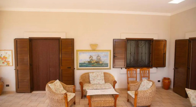 Полулюкс с видом на бассейн Villa Tonia