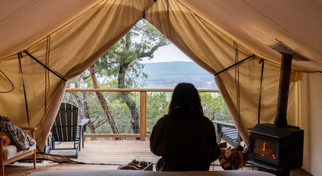 Семейный тент Collective Hill Country Retreat