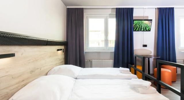 Четырёхместный номер a&o Köln Neumarkt
