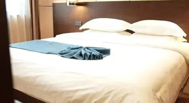 Двухместный люкс Business JinHua  Hotel