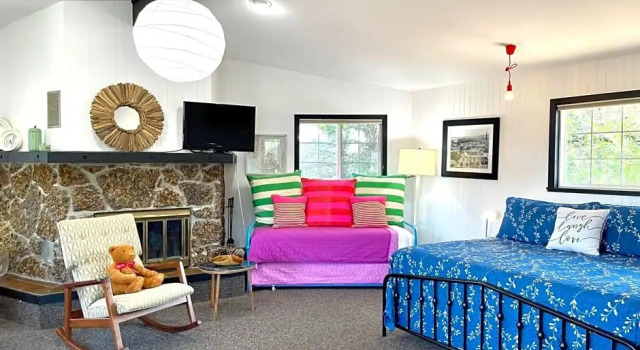 Четырёхместный семейный люкс с видом на горы Chalet Motel Whitefish