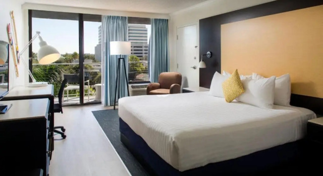 Номер Standard Bay Harbor Hotel