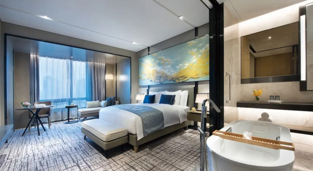 Четырёхместный номер Standard Crowne Plaza Shanghai Pujiang by IHG