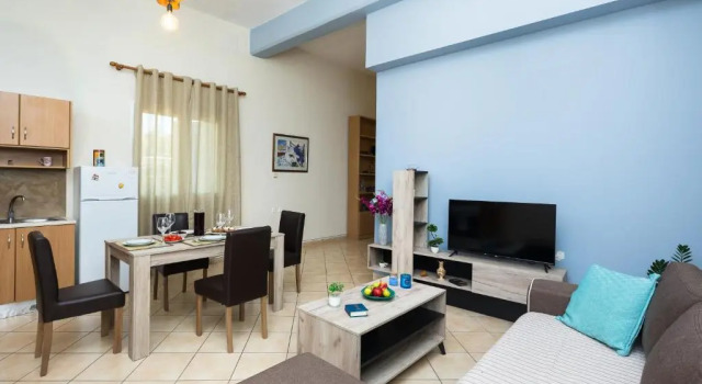 Around Trees in a Quite Village, Book Hotel Hotels in Nopigia with Parking, Parking