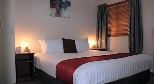 Люкс Deluxe c 1 комнатой Gladstone Motel
