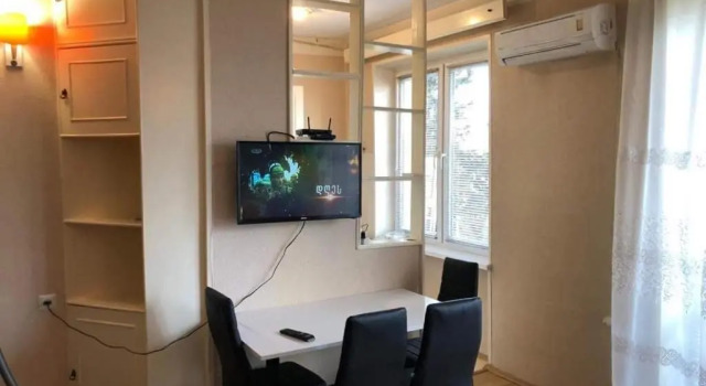 Cozy apartment with balcony, Prenota Appartamento Tbilisi Tbilisi Region