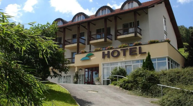 Hotel Mühlbergblick, 预订 酒店 门阿斯盖贺-汉文 图林根森林