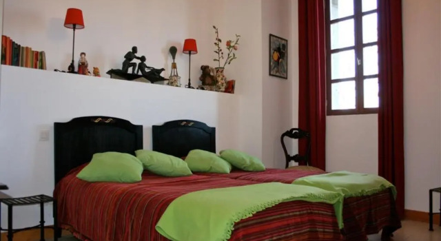 Domaine de Perry, Book Hotel Pieusse Corbières