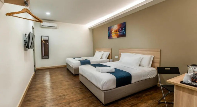 Семейный номер Standard 1 Orange Hotel Sungai Buloh