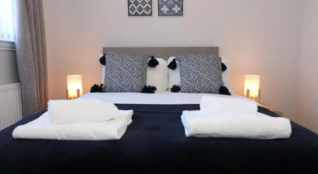Апартаменты Connelly House - Motherwell