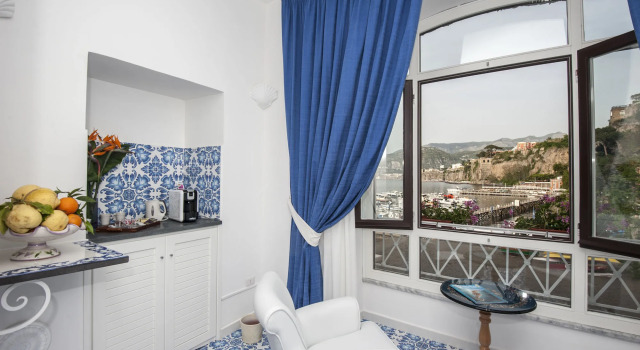 Surriento Suites
