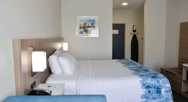 Двухместный номер Deluxe Americas Best Value Inn & Suites-Foley - Fully Renovated