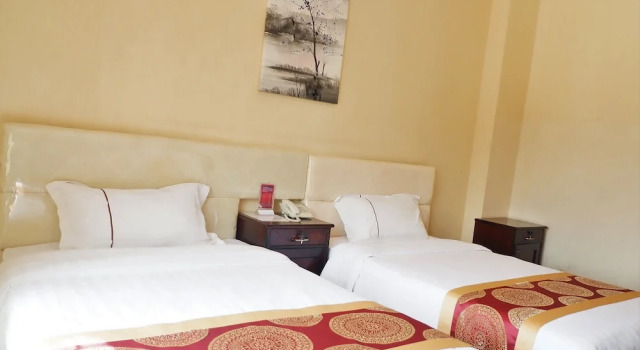 Lyly Hotel
