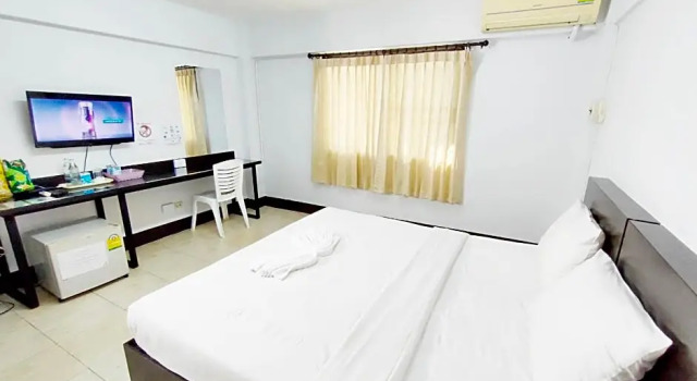 SabuyResidenceHotel, Забронировать Отель  