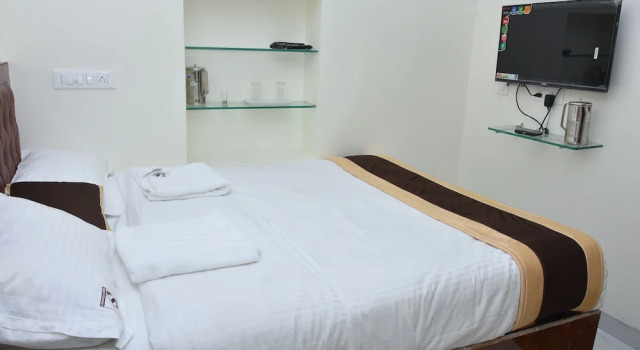 Subam Residency