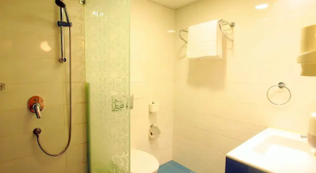 Трёхместный номер Standard Grand Park Hotel Jerusalem