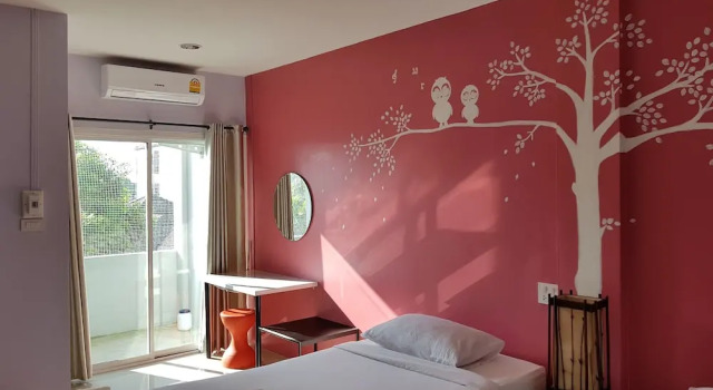 Двухместный номер Standard с балконом Sukwimol Place Hotel