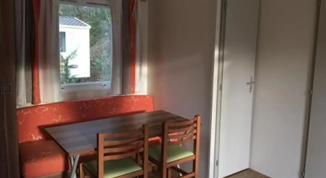 Camping le Colorado, Book Campingplads SPA-hoteller i Rustrel, SPA