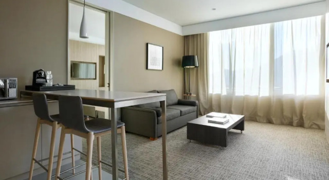 Люкс с видом на город Courtyard by Marriott Santiago Las Condes