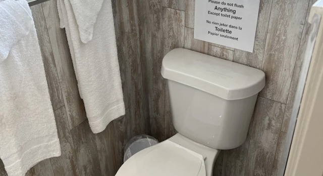 Студия Deluxe Expo Motel