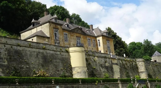 A Bascule Bed and Breakfast Maastricht, Rezerwuj Hotel Hotele w Bruksela z parkingiem, Parking