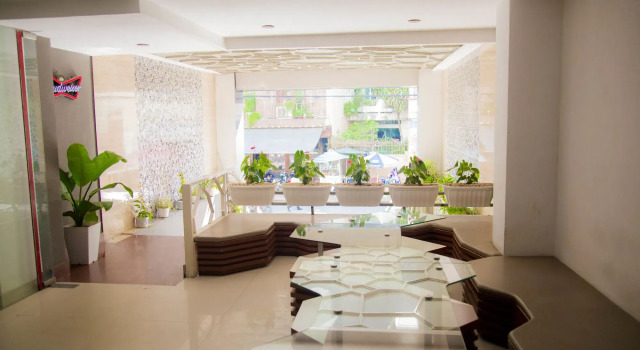 Olympus Hotel