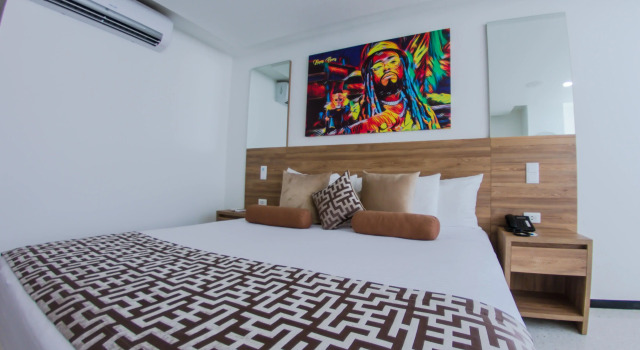 Hotel Cartagena Plaza, Забронировать Отель Отели Картахены 4 звезды, рядом с Consulate of Panama, 4*