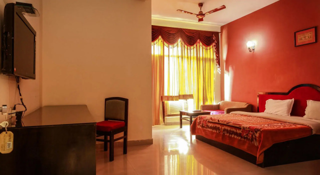 Hotel Neeraj Bhawan