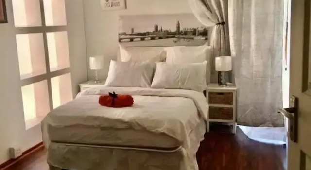 Апартаменты Beautiful apartment in century city