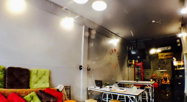 Кровать в общем номере Wachi Hostel Bangkok