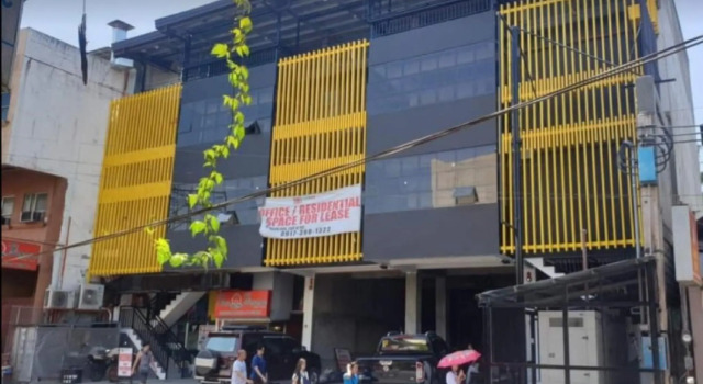 OYO 711 Goff's Place (Vaccinated Staff), Prenota Hotel Hotel a Mindanao con parcheggio, Parcheggio