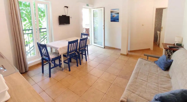 Апартаменты с балконом Apartments Marino