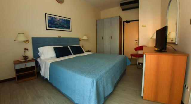 Номер Comfort Hotel Majestic