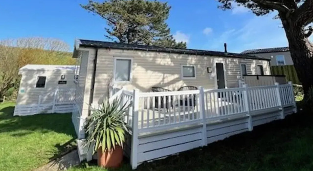 Caravan at Newquay Bay Resort - 3 Bedrooms