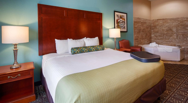 Двухместный люкс Best Western Plus Monahans Inn and Suites