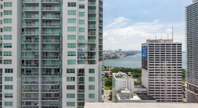 Amazing Condo in Downtown Miami/Brickell w/Parking, Varaa Hotelli Hotellit Miami Beach uima-altaalla, Uima-allas