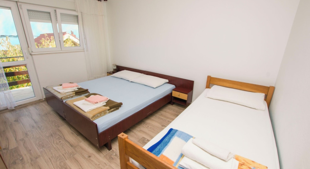 Apartment Marin, Book Apartment Tkon Pasman Island
