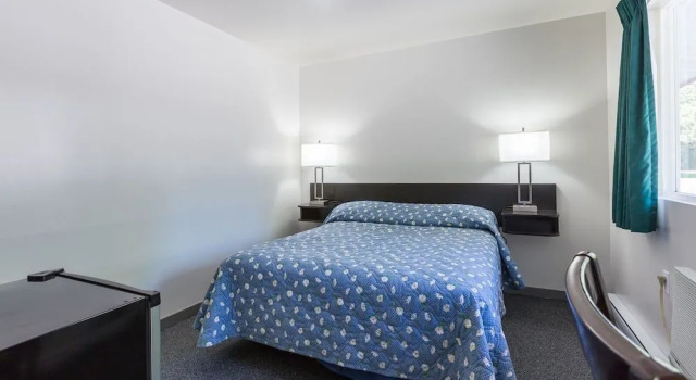 Kalum Motel, Buchen Sie Motel  