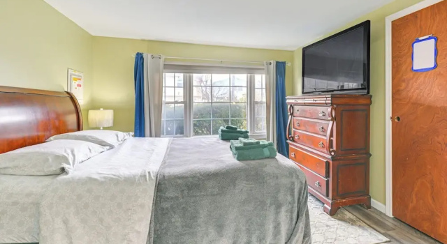 2 Mi to UBS Arena: Wfh-friendly Couple's Retreat, Foglalás Apartman South Floral Park Egyesült Államok