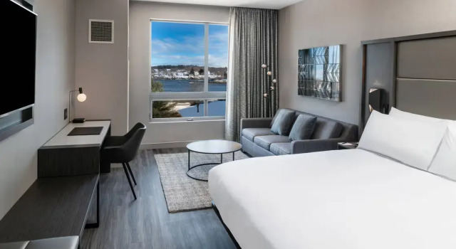 Двухместный номер Standard с видом на гавань AC Hotel by Marriott Portsmouth Downtown/Waterfront