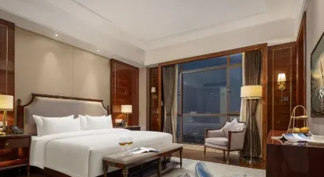 Suite Cheerer Lake Hotel