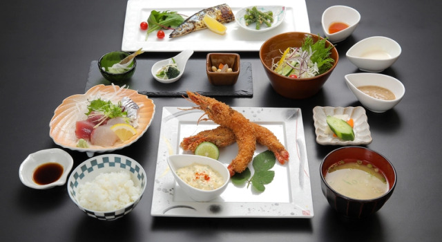 Pleasant Hyuga, Prenota Hotel Hotel a Kyushu con parcheggio, Parcheggio
