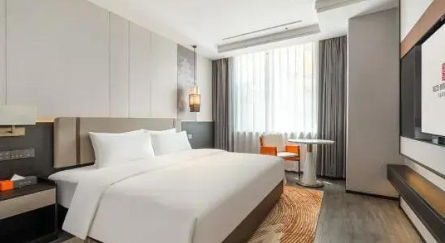 Люкс Rezen Dong Hotel (Xilinhot Victoria Plaza)