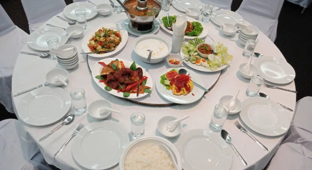 โรงแรม ซิตี้พาร์ค โคราช City Park Hotel, Забронировать Отель Накхонратчасима Nakhon Ratchasima Province, рядом с Торговый центр The Mall Korat