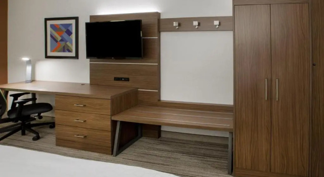 Номер Standard Holiday Inn Express & Suites - Glendale Downtown