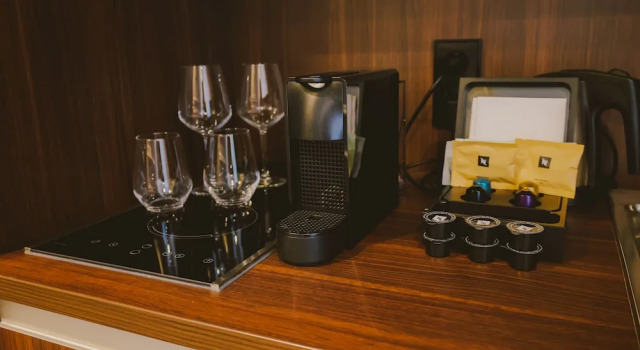 Номер Comfort Mimosa Suites