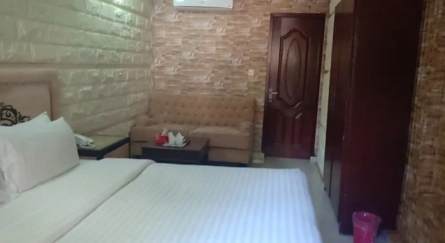Двухместный номер Deluxe SAB Group Centaurus Luxury 1-Bed Apartment Queen Bed Mövenpick Breakfast Included apartment in islamabad