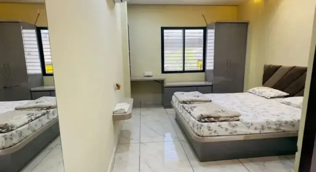 Двухместный номер Deluxe с видом на город Rudrasagar Homestay I 500 metre from Mahakal Temple I AC I Hot Water I Hygenic I WiFi
