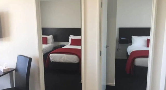 Четырёхместные апартаменты с 2 комнатами Rolleston Highway Motel